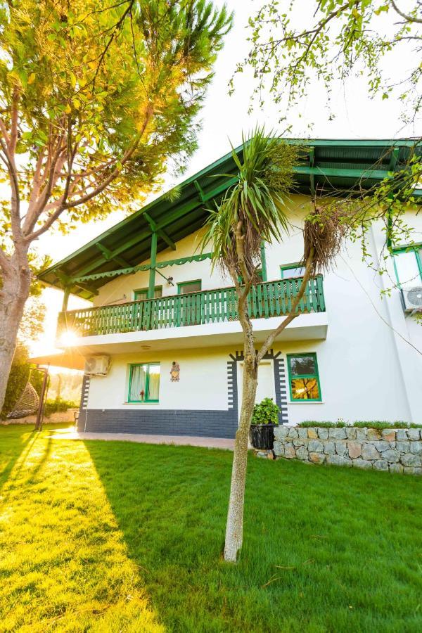 Hotel My House Urla Esmirna Exterior foto